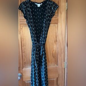 Mac Studio wrap dress Sz S